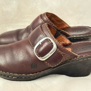 Born Women's Brown Leather Clogs Size 9